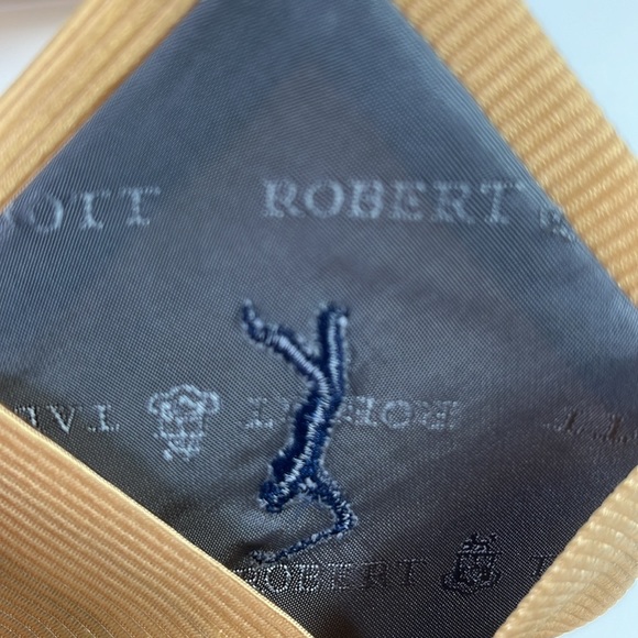 Robert Talbott & H.Stockton Atlanta Gold Silk Tie with Golfer 🏌️ Swing - Picture 9 of 9